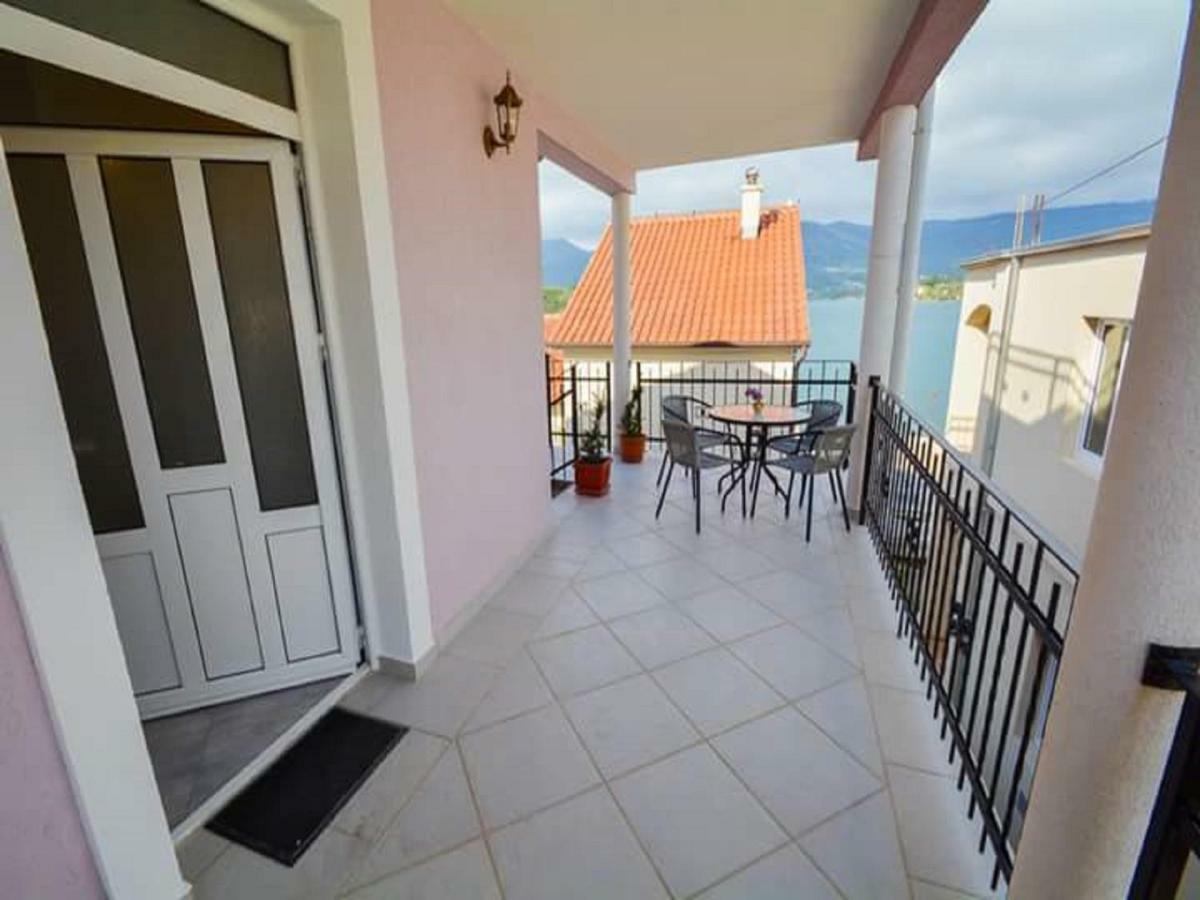 Apartments Bella Di Boka تيفات المظهر الخارجي الصورة